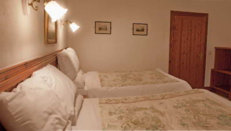 Brown Trout Golf & Country Inn Aghadowey Kültér fotó