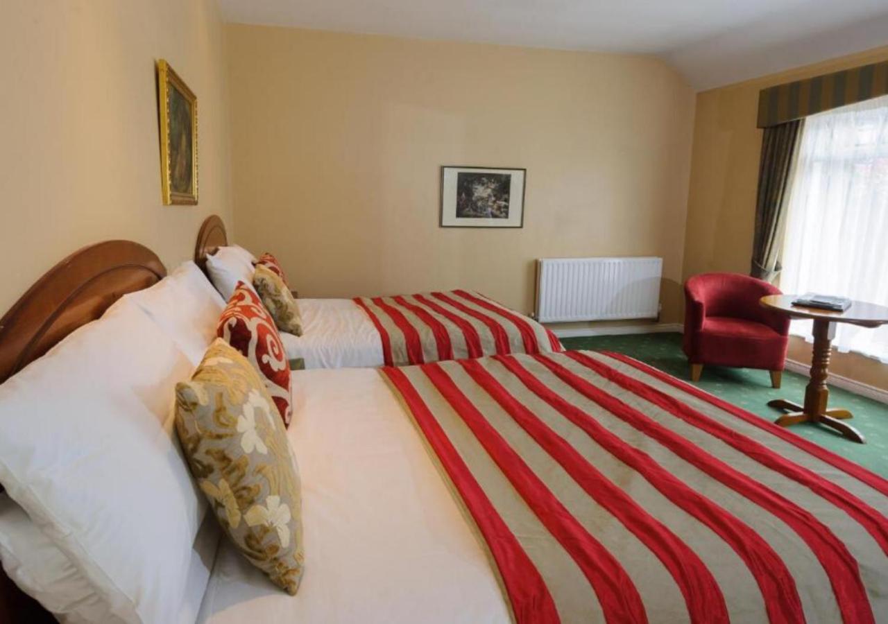Brown Trout Golf & Country Inn Aghadowey Kültér fotó